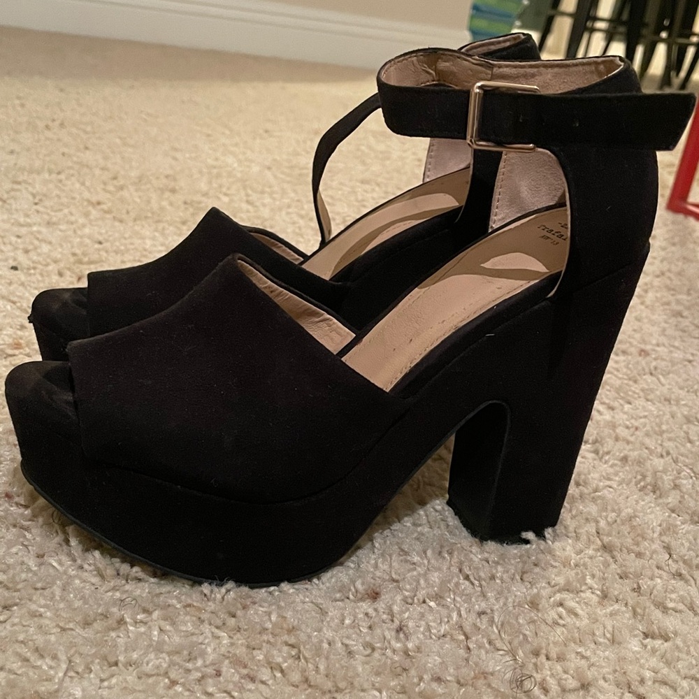 Zara Heels - Picture 4 of 4